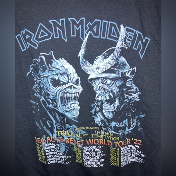Iron Maiden Legacy of the Beast World Tour 22’ t shirt size large - Picture 6 of 7